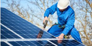 Installation Maintenance Panneaux Solaires Photovoltaïques à Monblanc